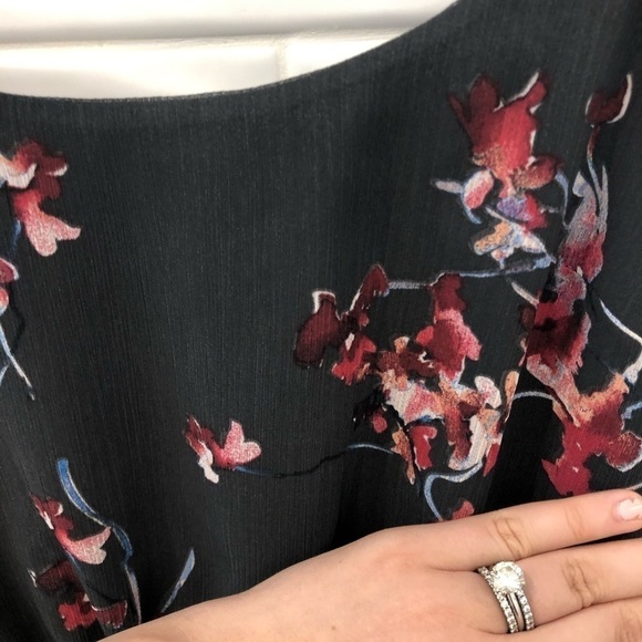 BLACK Swan Allegra Floral Maxi Dress - Picture 6 of 11